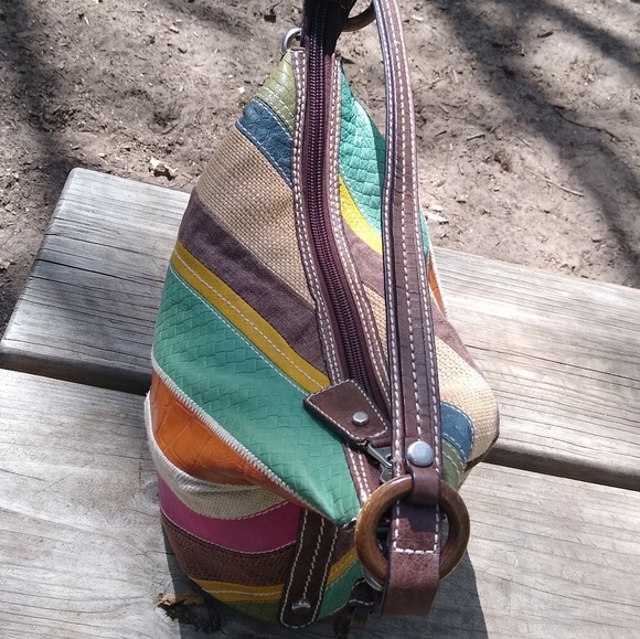 Vintage Fossil patchwork hobo with wooden key, EUC - Picture 5 of 8